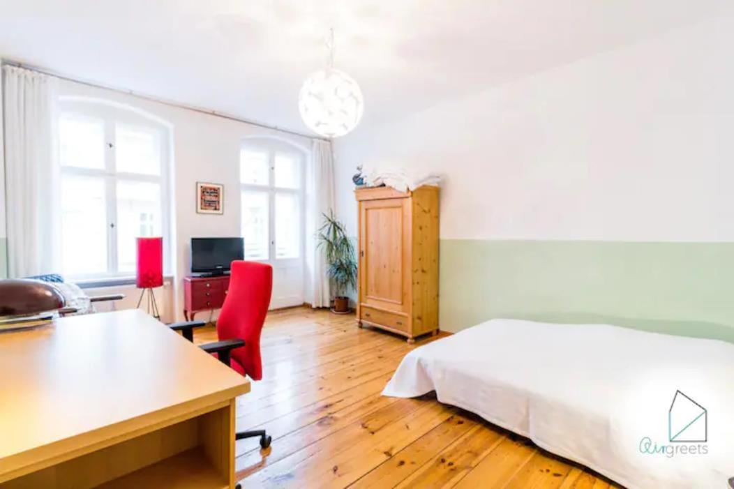 Appartamento Sunny Studio At Wismarplatz Berlino